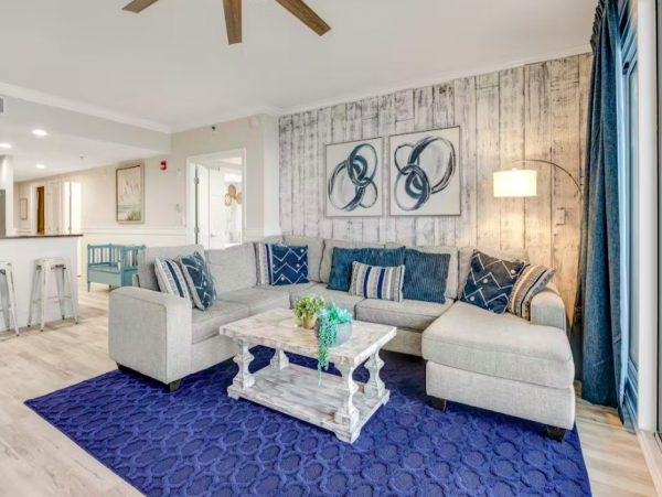 Luxurious Gulf-Front 3-Bedroom Condo with Unmatched Views in Destin