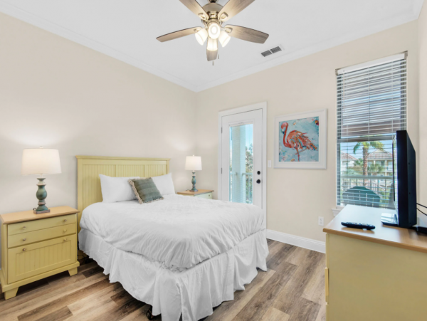 Destin Vacation Rental: Steps from Crystal Beach