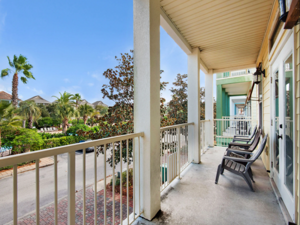 Destin Vacation Rental: Steps from Crystal Beach