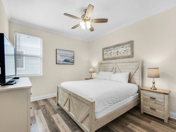 Destin Vacation Rental: Steps from Crystal Beach