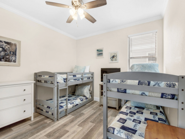 Destin Vacation Rental: Steps from Crystal Beach