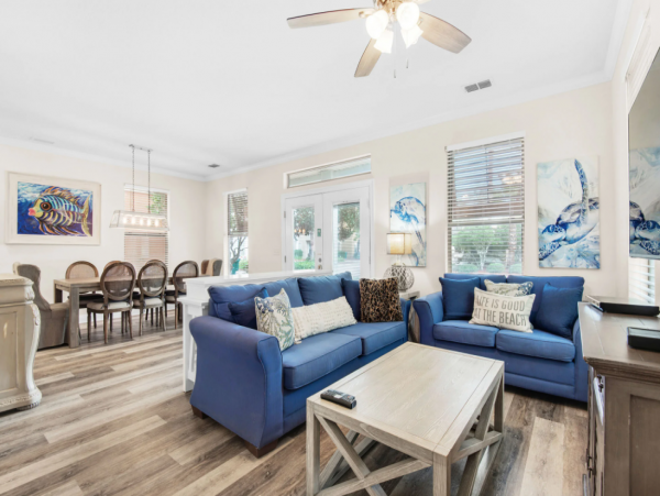 Destin Vacation Rental: Steps from Crystal Beach
