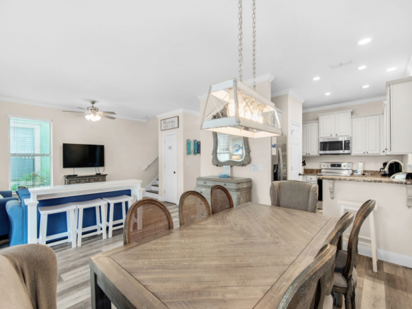 Destin Vacation Rental: Steps from Crystal Beach