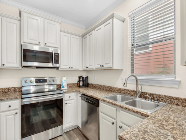 Destin Vacation Rental: Steps from Crystal Beach