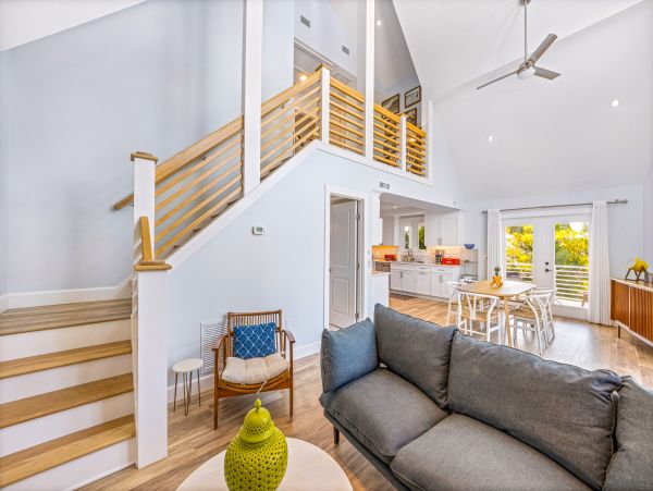Anna Maria 3 Bedroom Vacation Pool Home Close to Beach