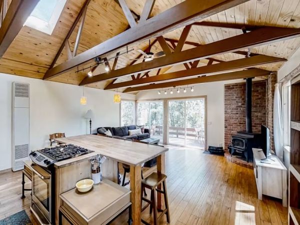 Peaceful Mountain Retreat 7 BR North Fork Vacation Home