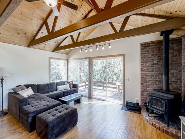 Peaceful Mountain Retreat 7 BR North Fork Vacation Home