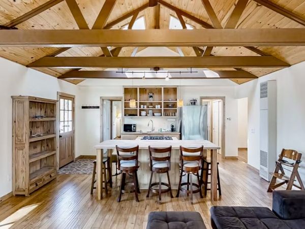 Peaceful Mountain Retreat 7 BR North Fork Vacation Home