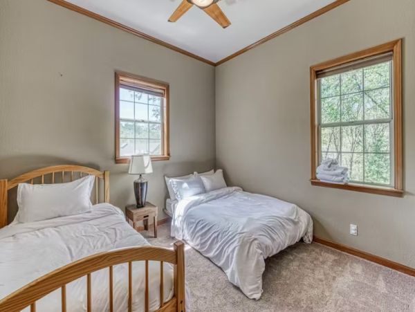 Peaceful Mountain Retreat 7 BR North Fork Vacation Home