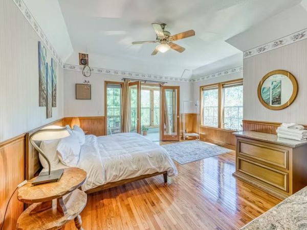 Peaceful Mountain Retreat 7 BR North Fork Vacation Home