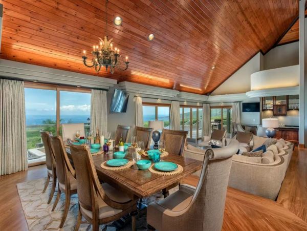 Big Island Luxury Estate with Amazing Ocean and Bay Views