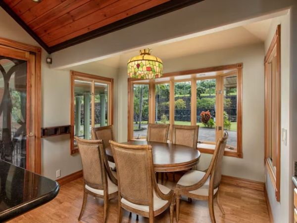 Big Island Luxury Estate with Amazing Ocean and Bay Views