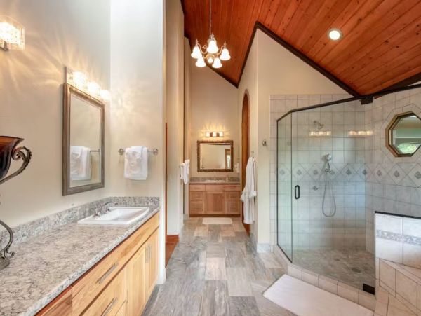 Big Island Luxury Estate with Amazing Ocean and Bay Views