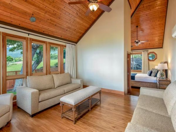 Big Island Luxury Estate with Amazing Ocean and Bay Views