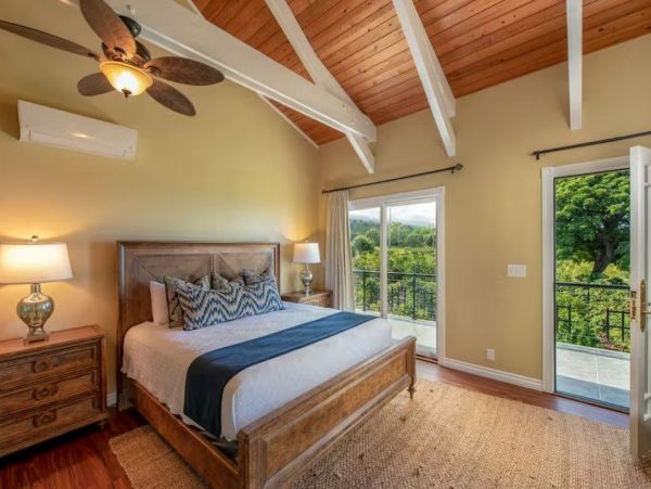 Big Island Luxury Estate with Amazing Ocean and Bay Views