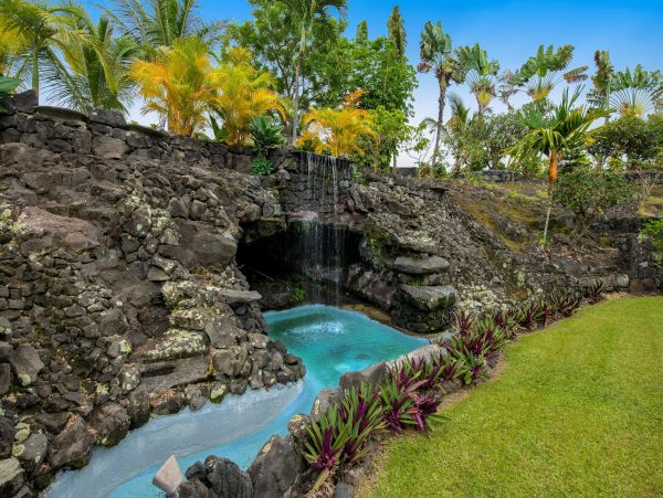 Big Island Luxury Estate with Amazing Ocean and Bay Views
