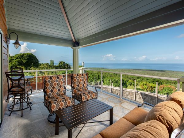 Big Island Luxury Estate with Amazing Ocean and Bay Views