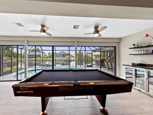 Canalfront Luxury Home in Cape Coral with Pool and Boat Dock