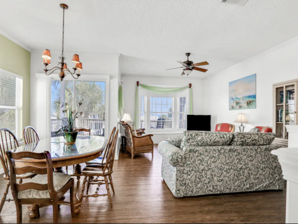 Stroll Onto Beach Amelia Island Town Home