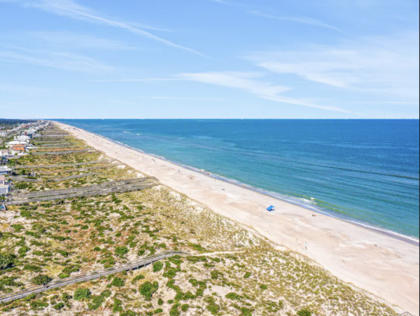 Stroll Onto Beach Amelia Island Town Home