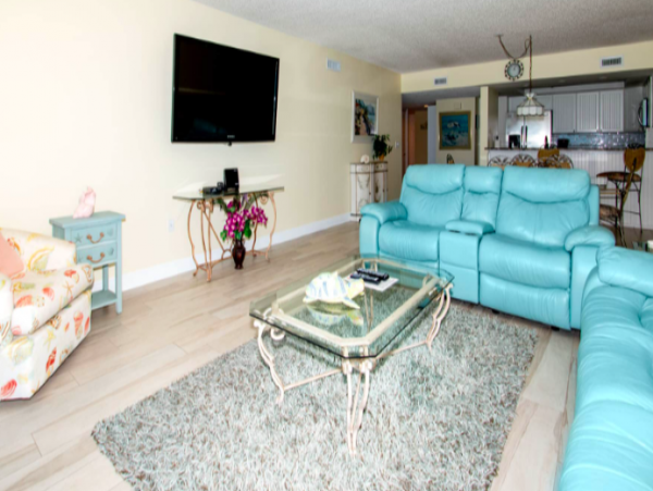 Two Bedroom , 2 Bathroom Condo with Gulf views