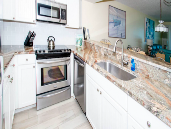 Two Bedroom , 2 Bathroom Condo with Gulf views