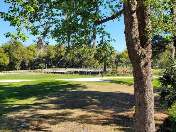 Hilton Head Vacation Condo Two Bedroom Walk to Beach