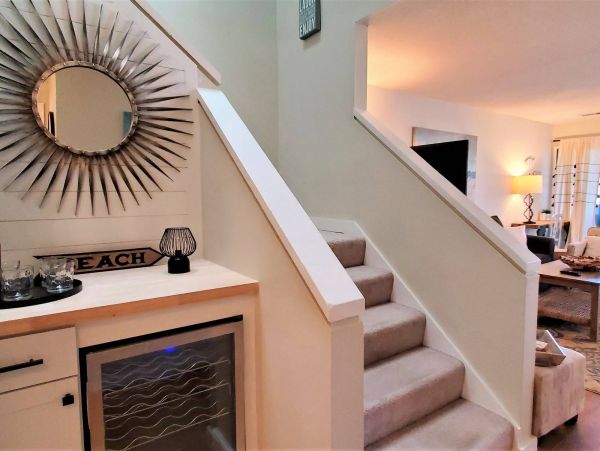 Hilton Head Vacation Condo Two Bedroom Walk to Beach