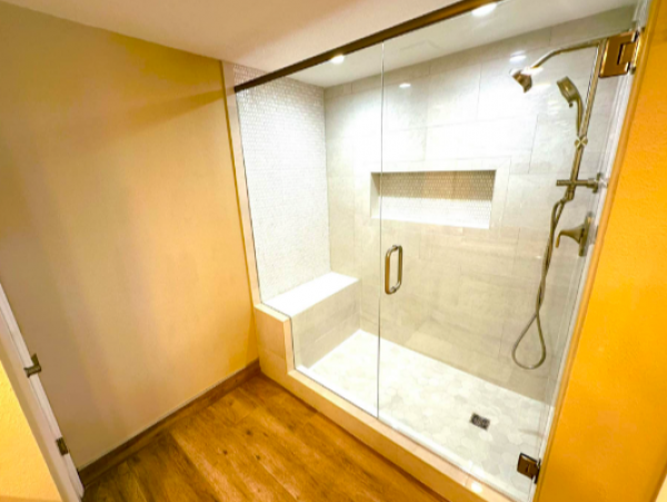 2 Bedroom/2 Bathroom Oceanfront Condo with spectacular views