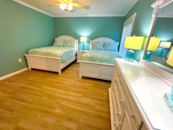 2 Bedroom/2 Bathroom Oceanfront Condo with spectacular views