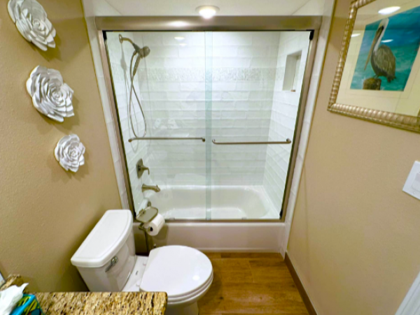 2 Bedroom/2 Bathroom Oceanfront Condo with spectacular views