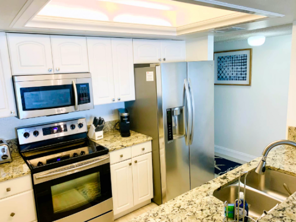 2 Bedroom 2 Bathroom Condo with Clearwater Beach View