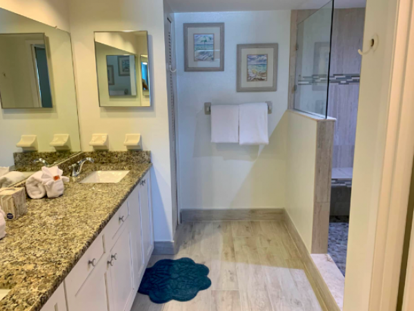 2 Bedroom 2 Bathroom Condo with Clearwater Beach View