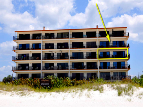 Premium 3 Bedroom 2 Bathroom Ocean Front Condo