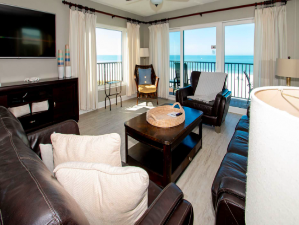 Premium 3 Bedroom 2 Bathroom Ocean Front Condo
