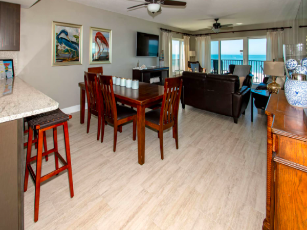 Premium 3 Bedroom 2 Bathroom Ocean Front Condo
