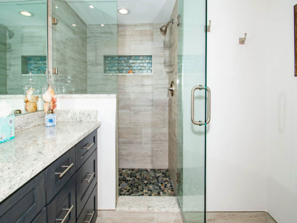Premium 3 Bedroom 2 Bathroom Ocean Front Condo