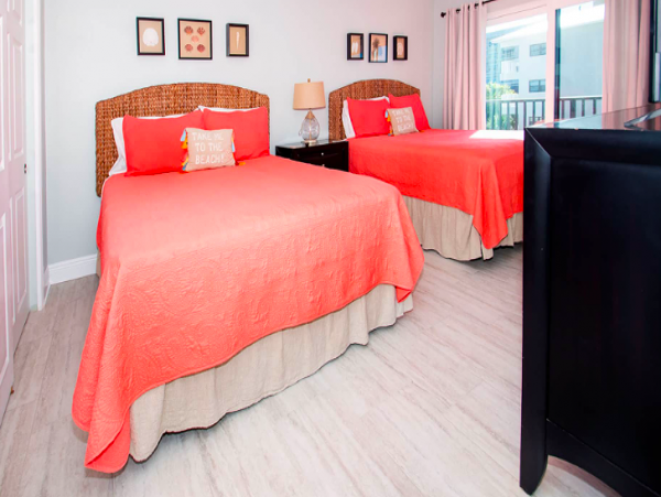 Premium 3 Bedroom 2 Bathroom Ocean Front Condo