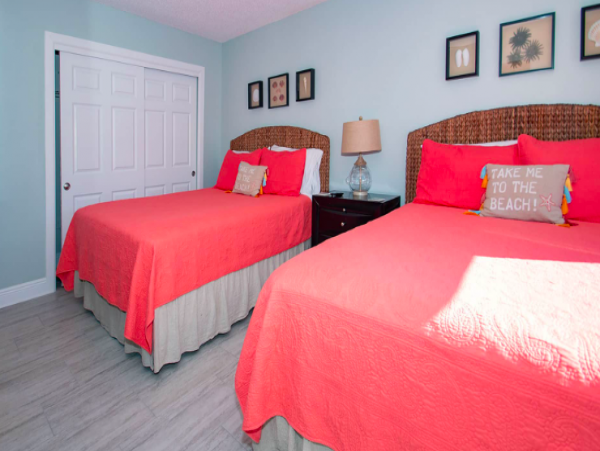 Premium 3 Bedroom 2 Bathroom Ocean Front Condo