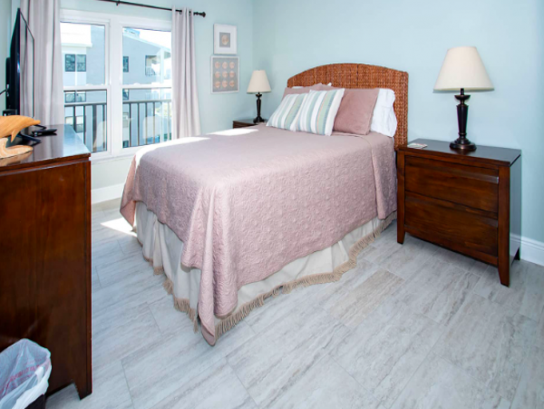 Premium 3 Bedroom 2 Bathroom Ocean Front Condo
