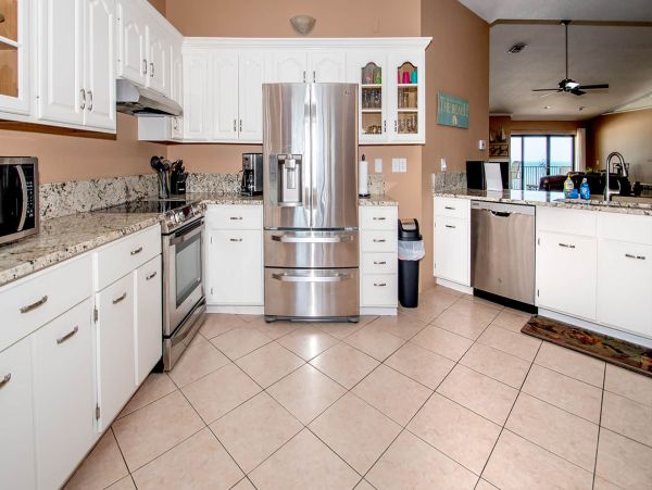 Gulf Front Clearwater Vacation Penthouse Sleeps Ten Guests