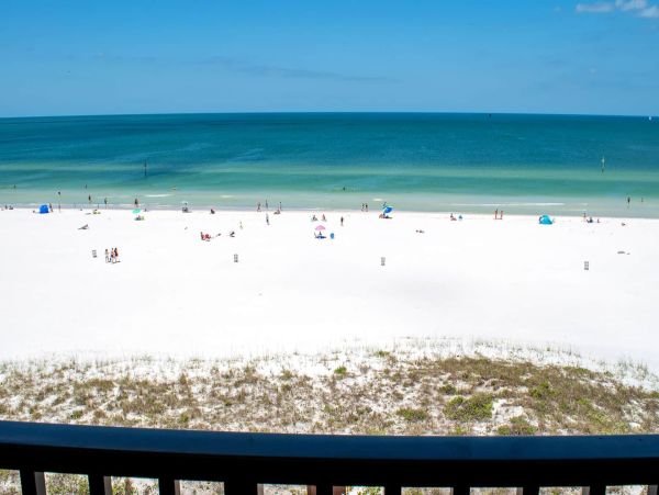 Gulf Front Clearwater Vacation Penthouse Sleeps Ten Guests