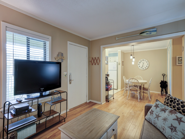 Resort Unit with Pool, Spa, Tennis & Gym Access in Hilton Head