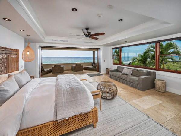 Luxury 5 Bedroom Villa with Full Ocean Views