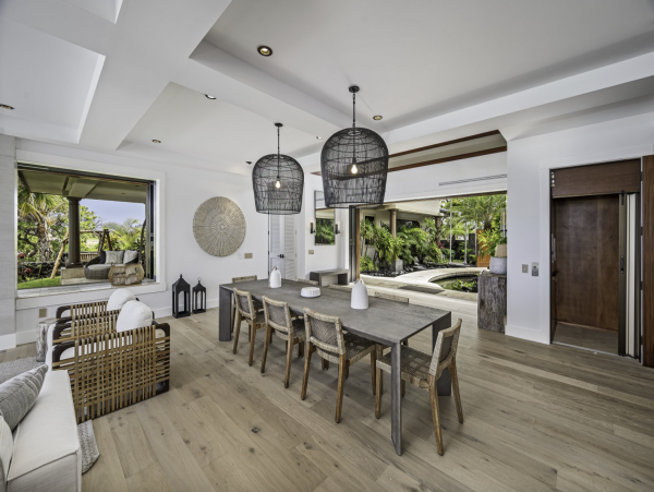 Luxury 5 Bedroom Villa with Full Ocean Views