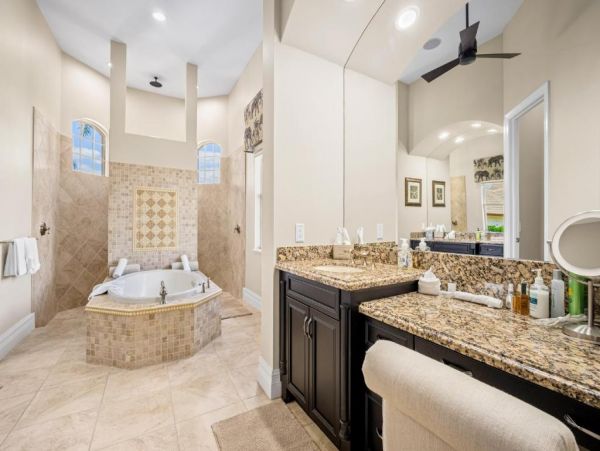 Marco Island Vacation Home Four Bedroom with Pool