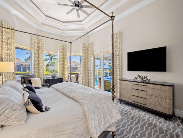 Marco Island Vacation Home Four Bedroom with Pool