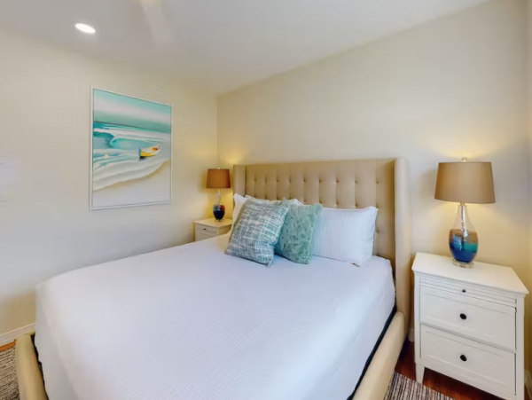 Hidden Gem On Beach with King Bed