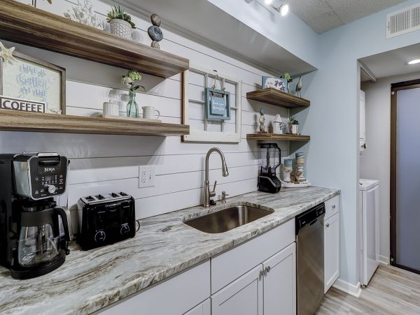 Hilton Head Vacation Condo Two Bedroom