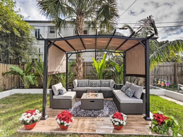 Cozy Two Bedroom Vacation Home in West Palm Beach